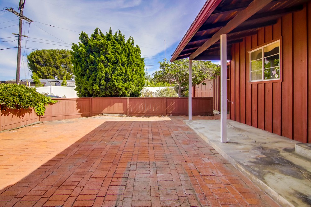 Virtual tour photo 45 of 58 for 1659 Chatsworth Blvd