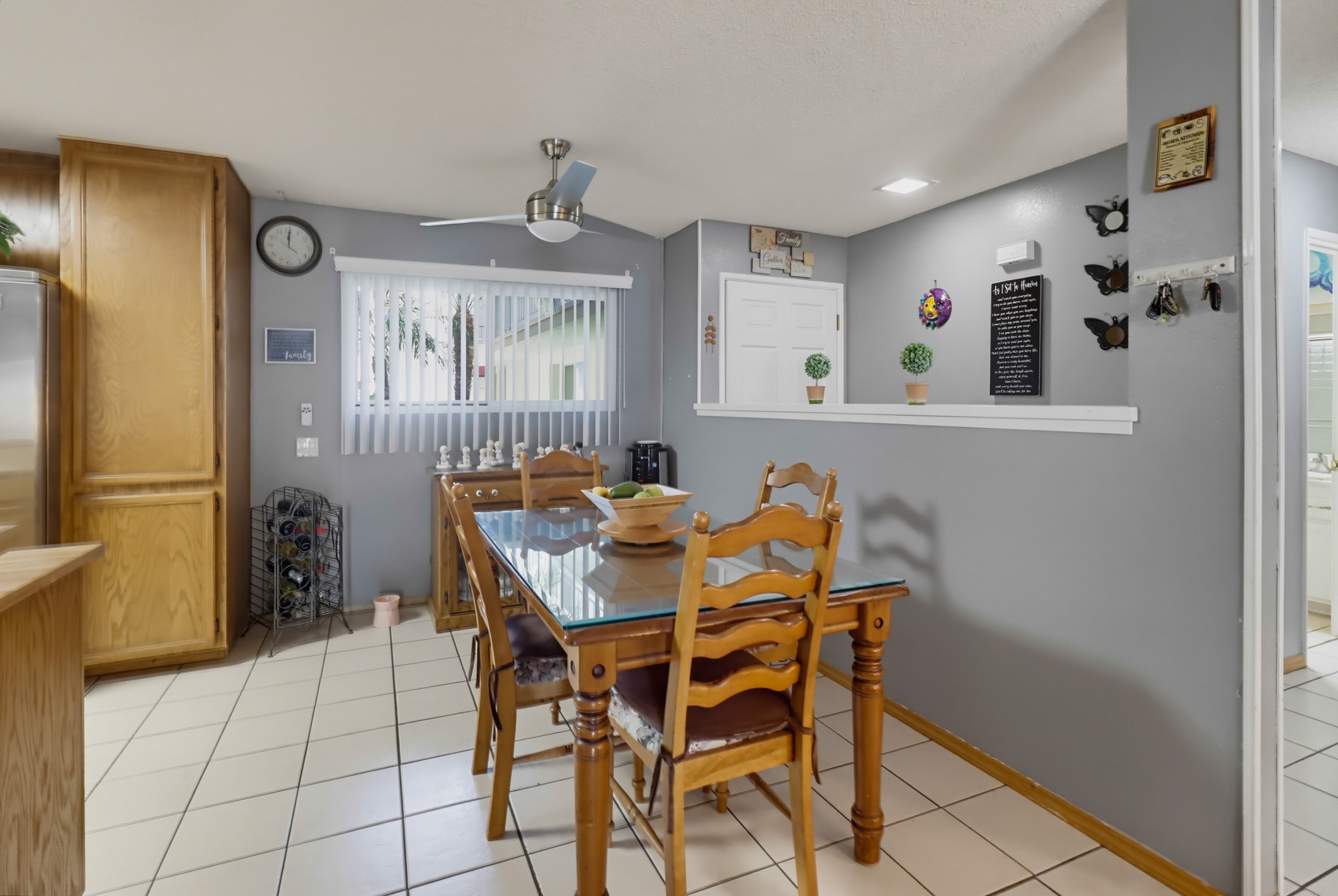 Virtual tour photo 14 of 42 for 166 3rd Ave Apt 6
