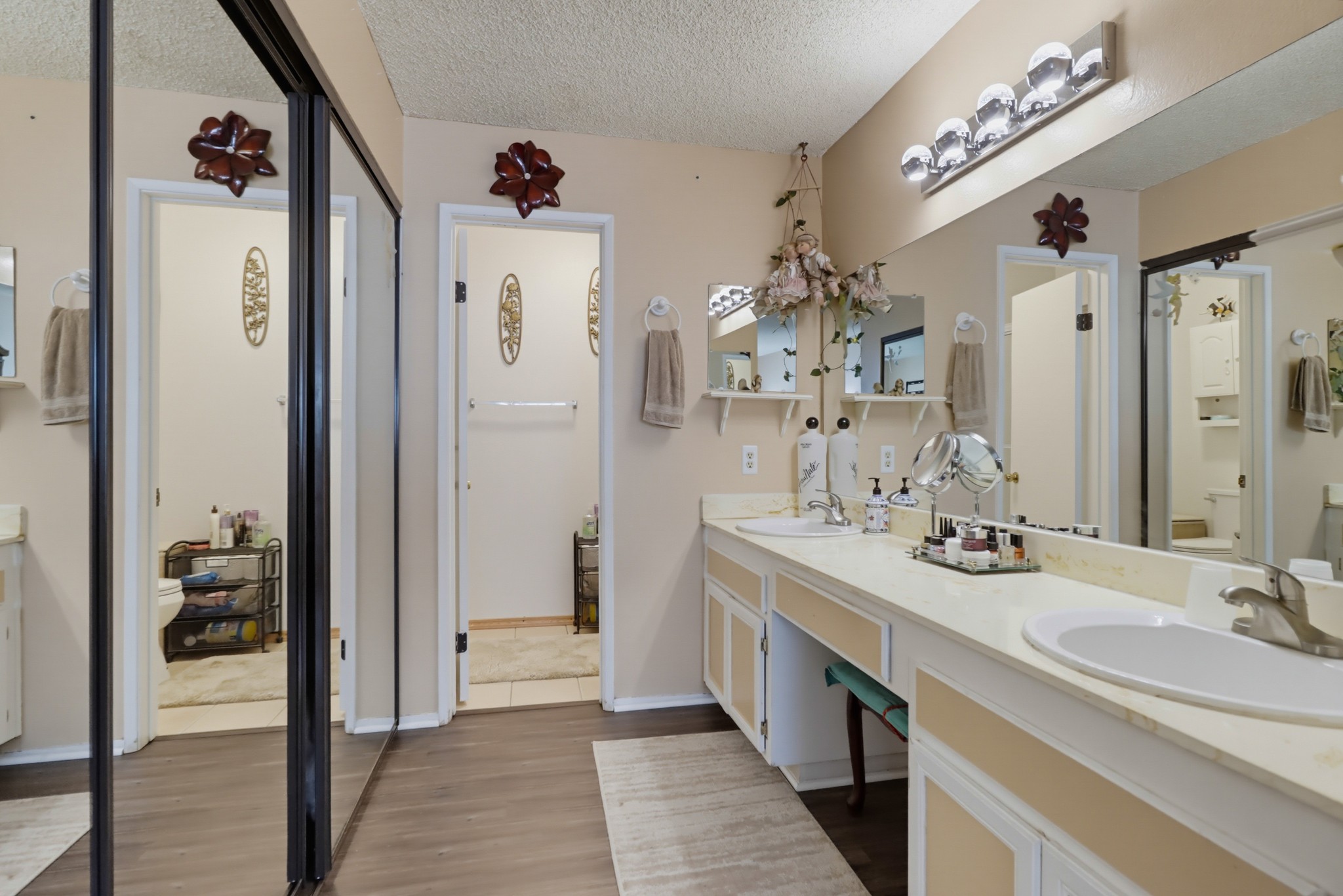 Virtual tour photo 24 of 42 for 166 3rd Ave Apt 6