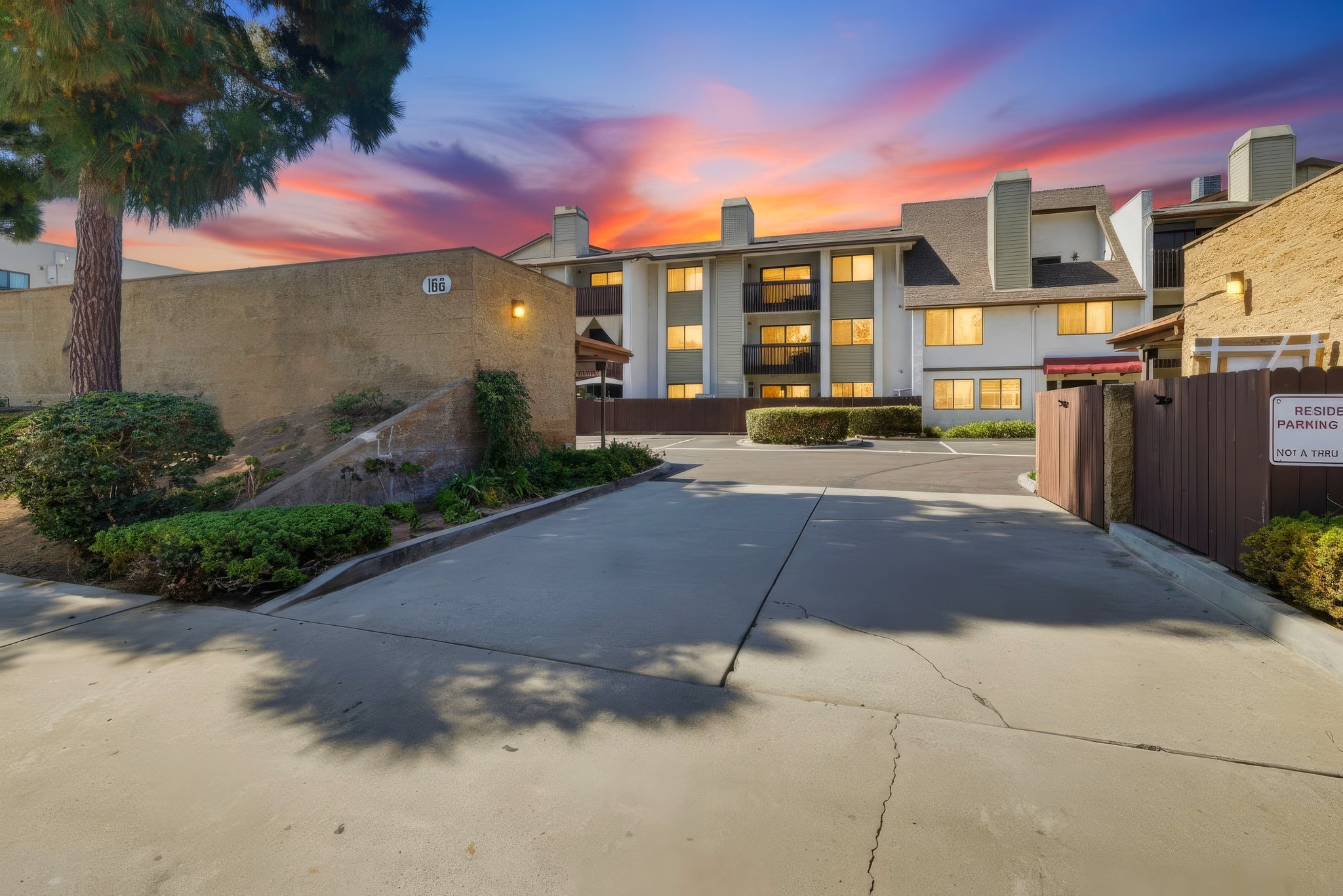 Virtual tour photo 43 of 42 for 166 3rd Ave Apt 6