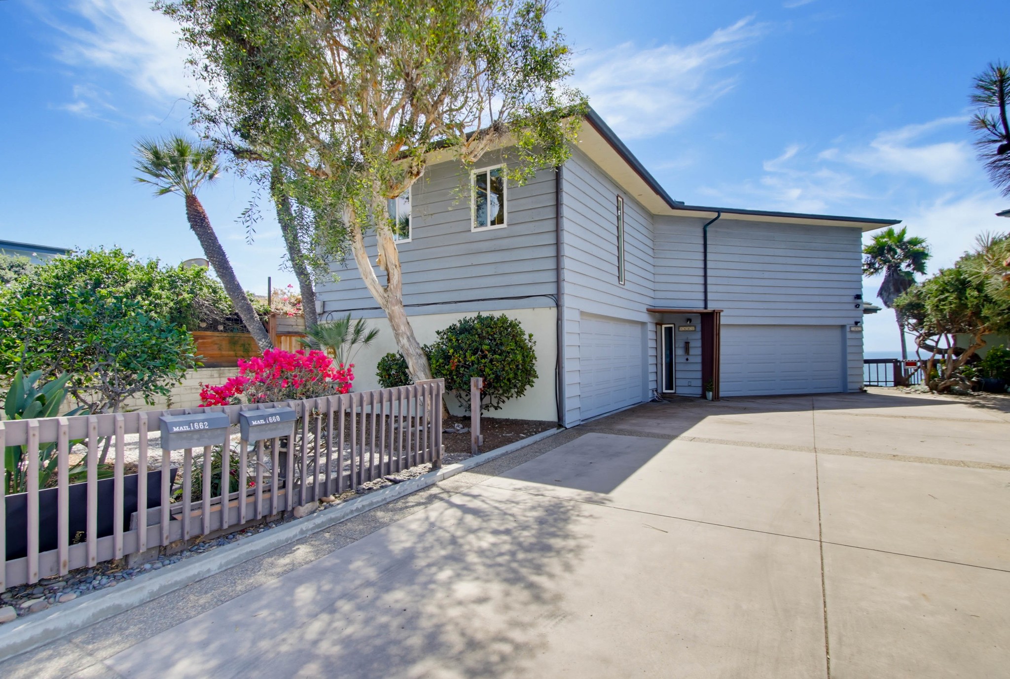 Virtual tour photo 5 of 125 for 1660-62 Neptune Ave