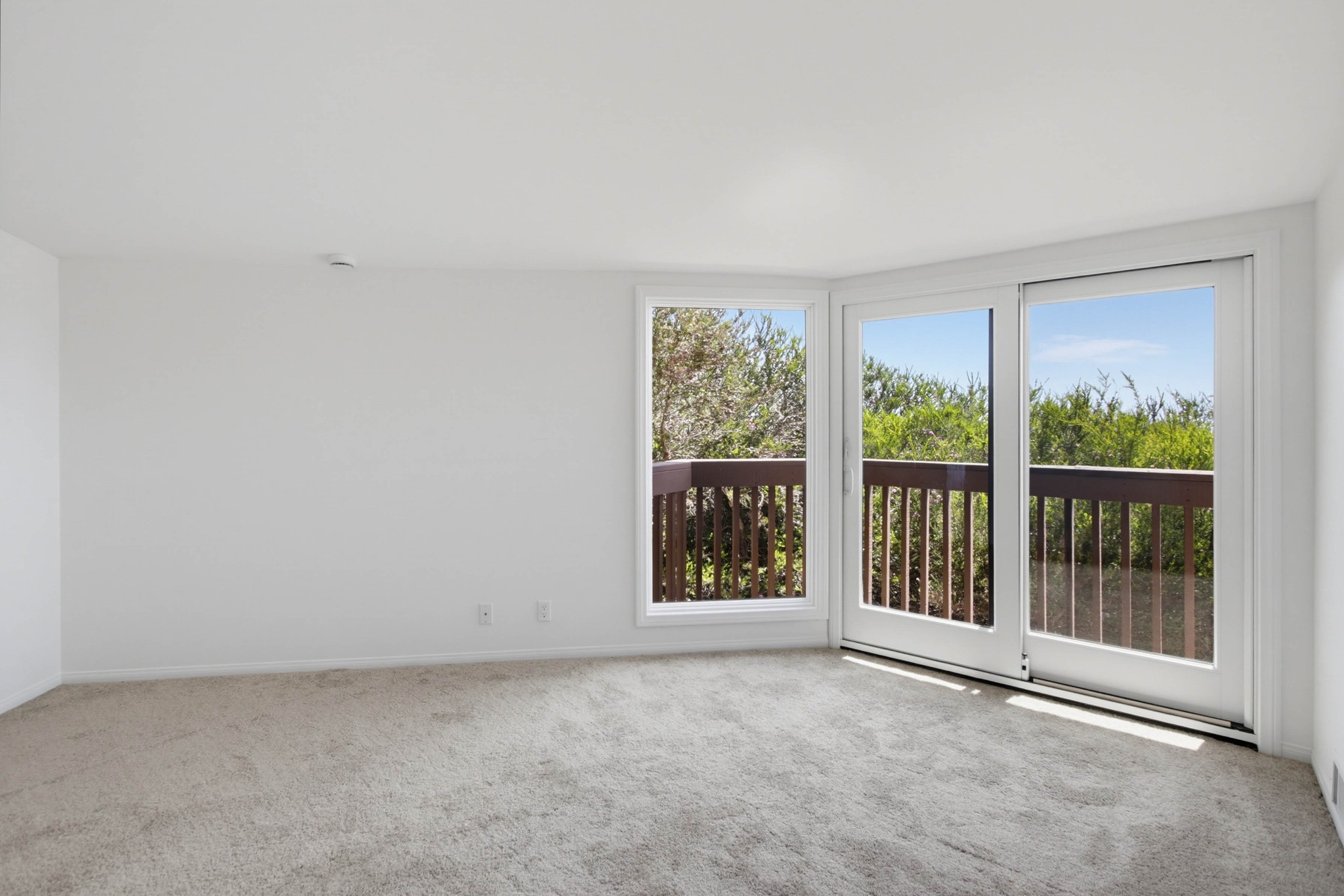 Virtual tour photo 27 of 125 for 1660-62 Neptune Ave