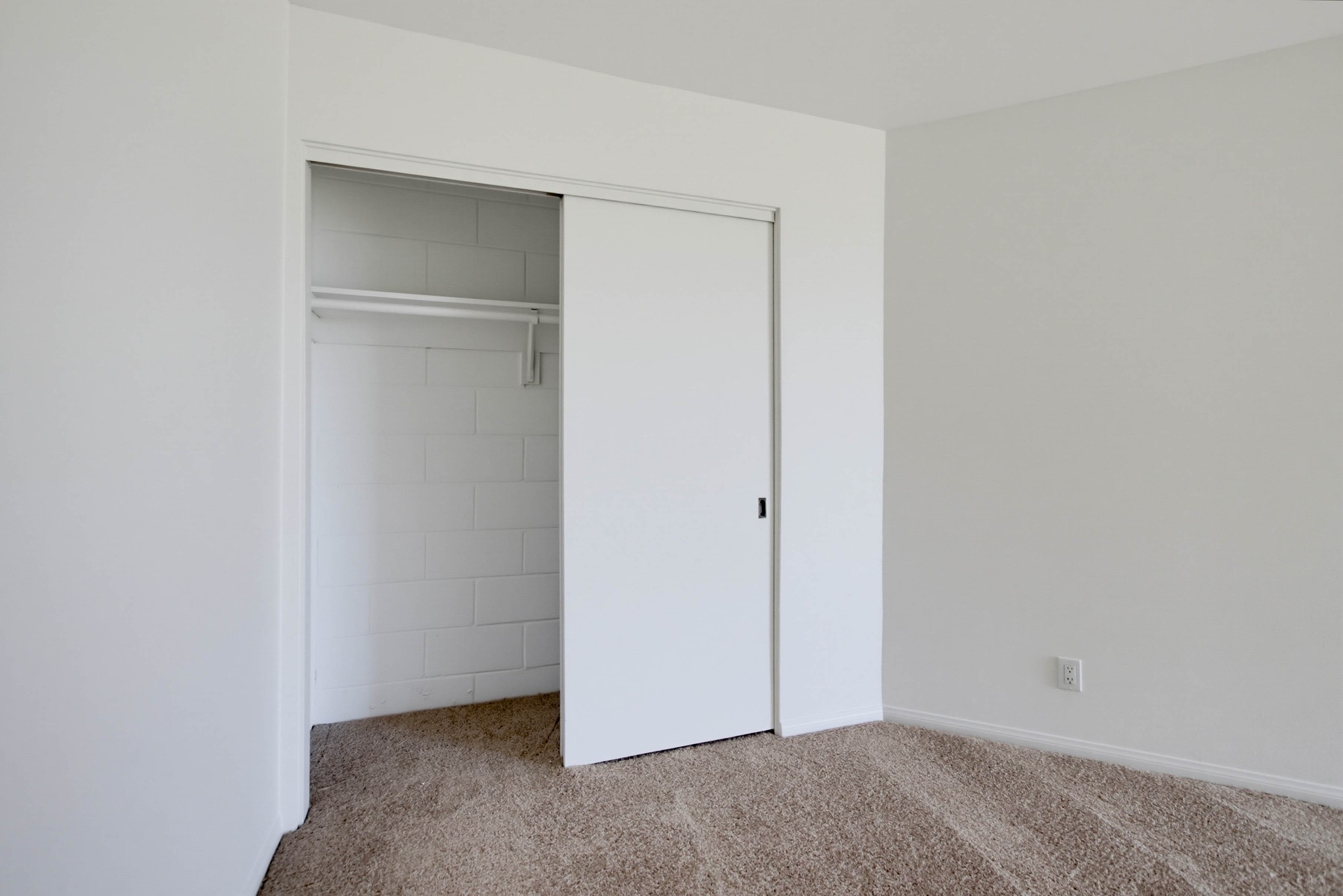 Virtual tour photo 46 of 125 for 1660-62 Neptune Ave