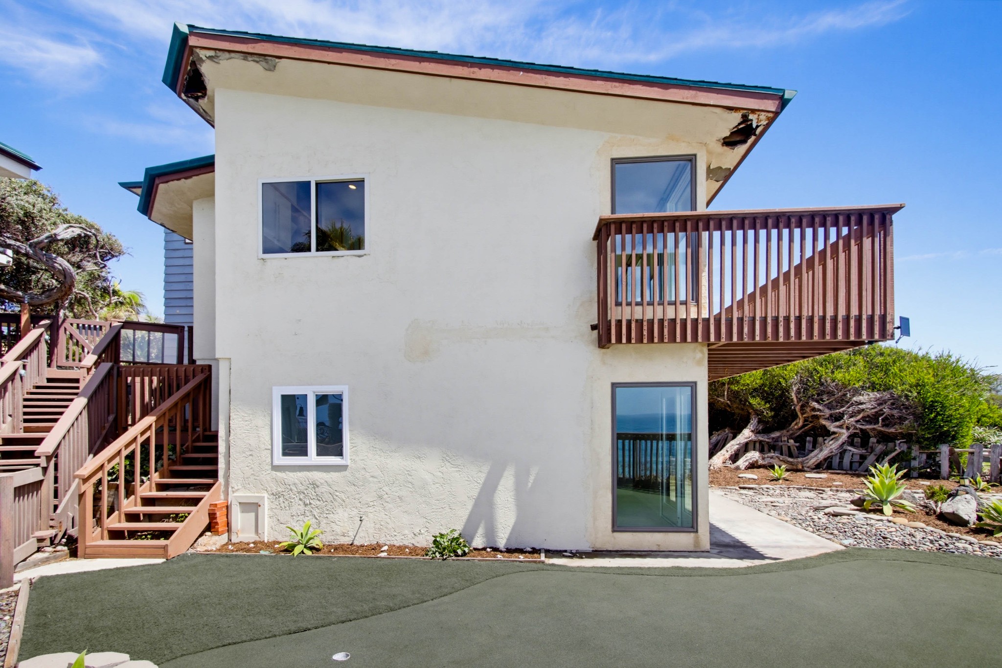 Virtual tour photo 56 of 125 for 1660-62 Neptune Ave