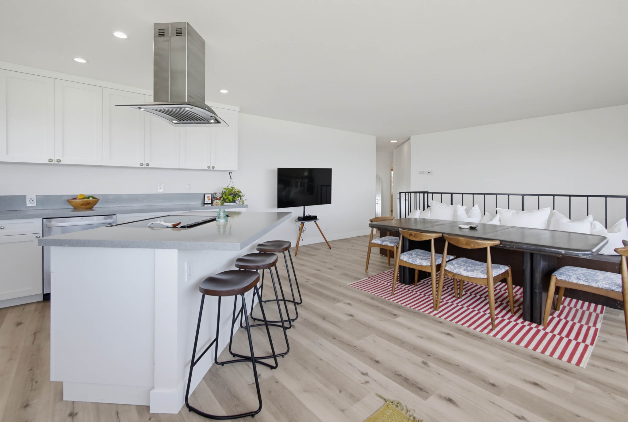 Virtual tour photo 72 of 125 for 1660-62 Neptune Ave