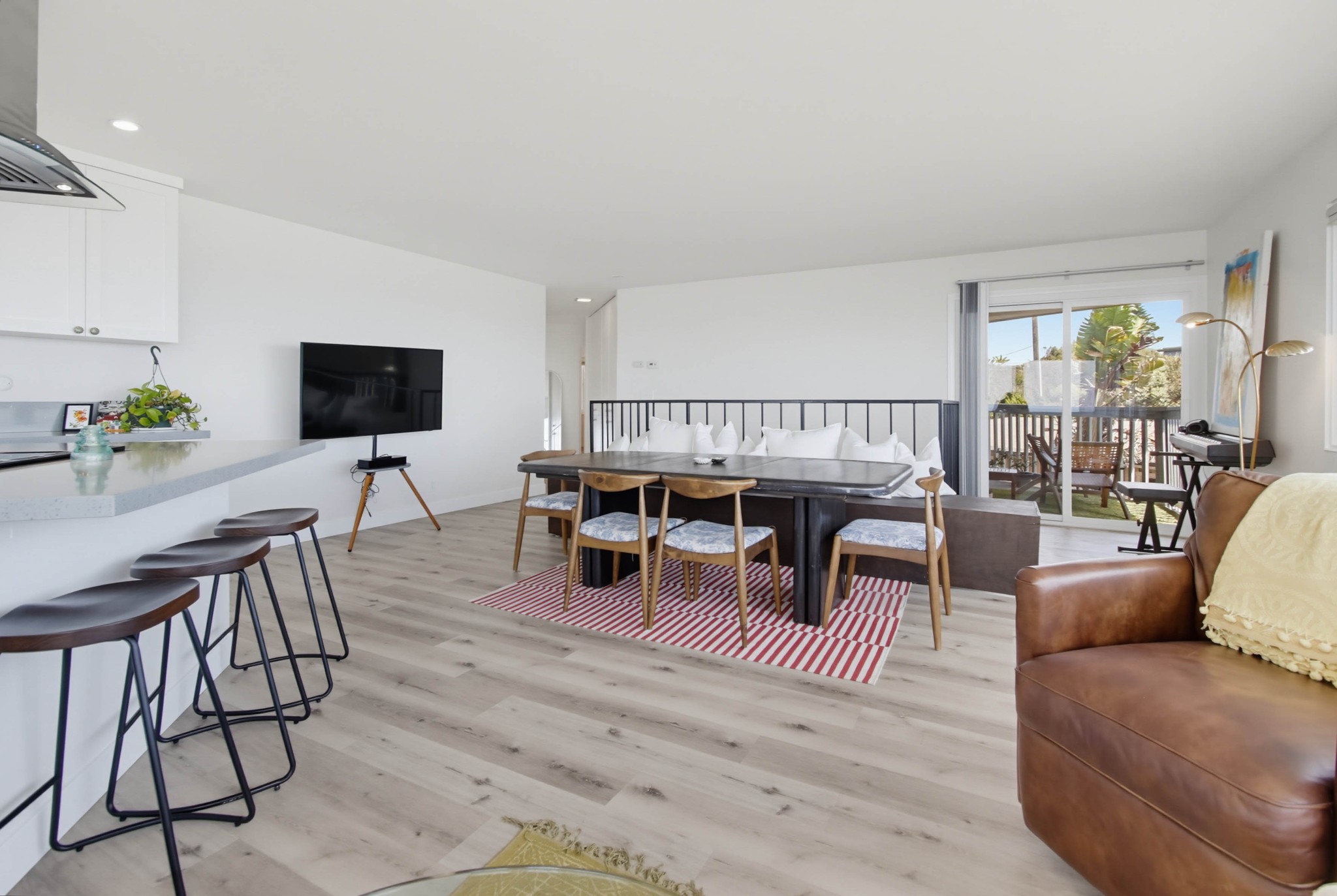 Virtual tour photo 73 of 125 for 1660-62 Neptune Ave