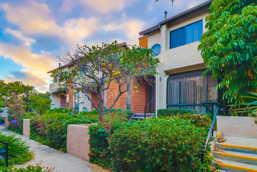 Virtual tour photo 8 of 48 for 1660 Chalcedony St UNIT J