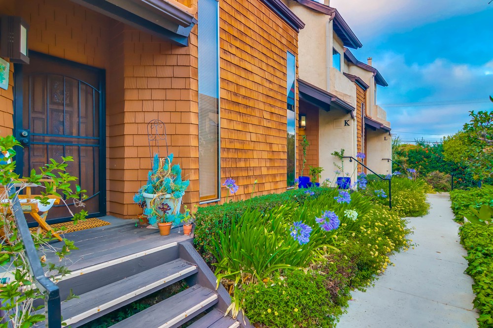 Virtual tour photo 12 of 48 for 1660 Chalcedony St UNIT J