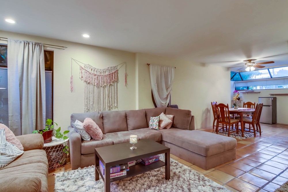 Virtual tour photo 14 of 48 for 1660 Chalcedony St UNIT J