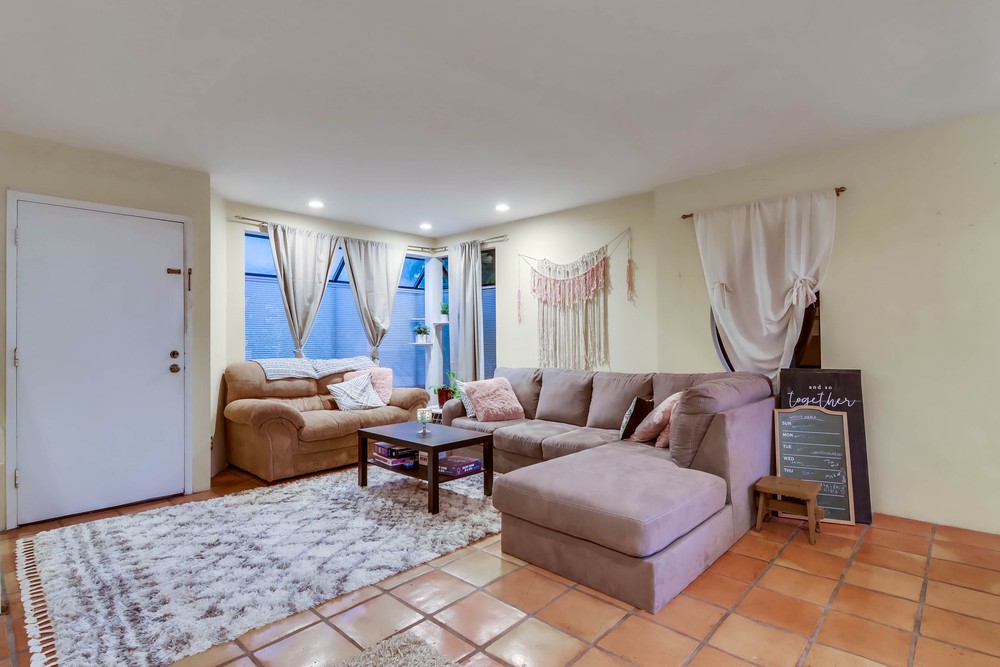 Virtual tour photo 16 of 48 for 1660 Chalcedony St UNIT J