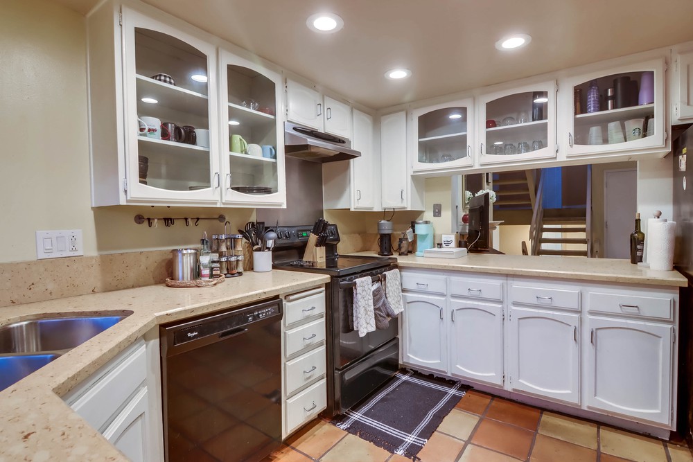 Virtual tour photo 28 of 48 for 1660 Chalcedony St UNIT J