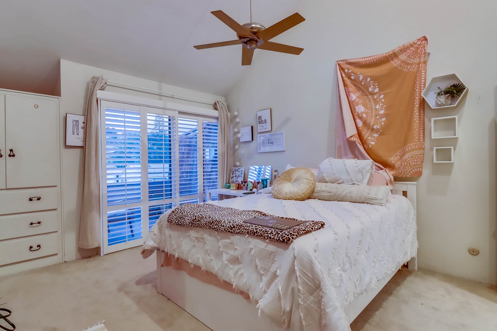 Virtual tour photo 31 of 48 for 1660 Chalcedony St UNIT J