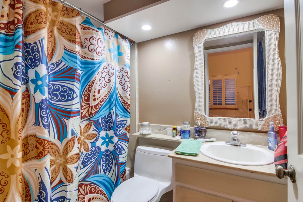 Virtual tour photo 46 of 48 for 1660 Chalcedony St UNIT J