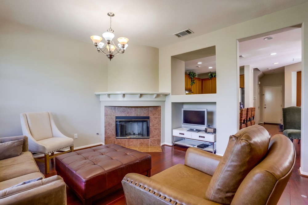 Virtual tour photo 8 of 39 for 16617 Deer Ridge Rd