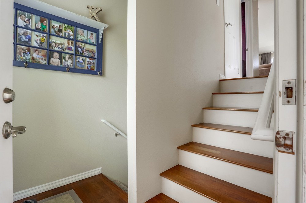 Virtual tour photo 5 of 40 for 1662 Moorland Dr