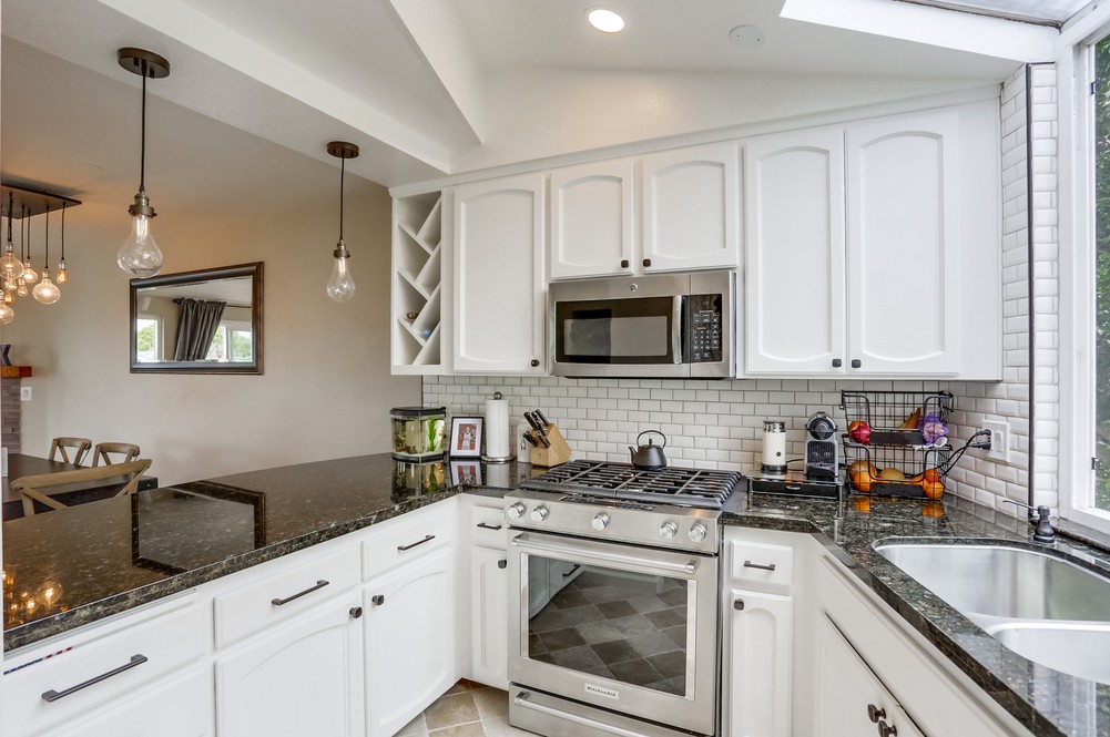 Virtual tour photo 16 of 40 for 1662 Moorland Dr