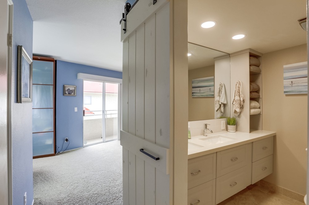 Virtual tour photo 25 of 40 for 1662 Moorland Dr