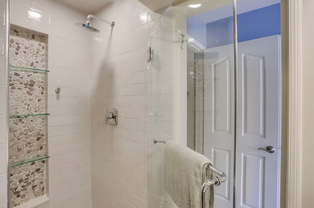 Virtual tour photo 27 of 40 for 1662 Moorland Dr
