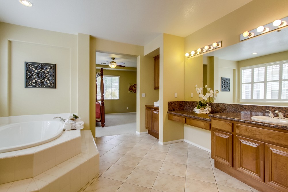 Virtual tour photo 33 of 60 for 16634 Deer Ridge Rd