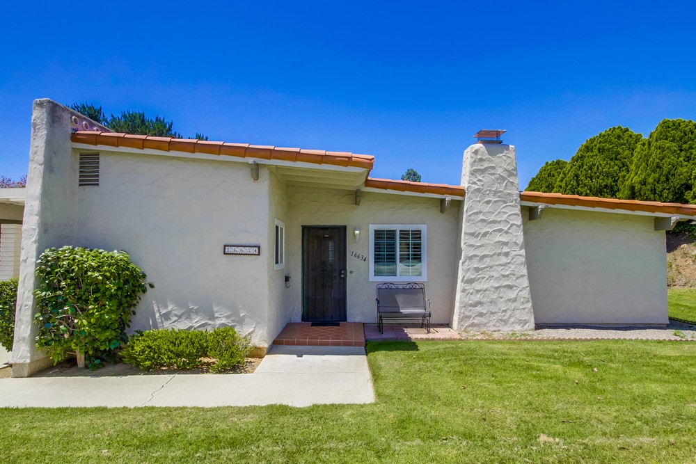 Virtual tour photo 5 of 29 for 16634 Diaz Dr