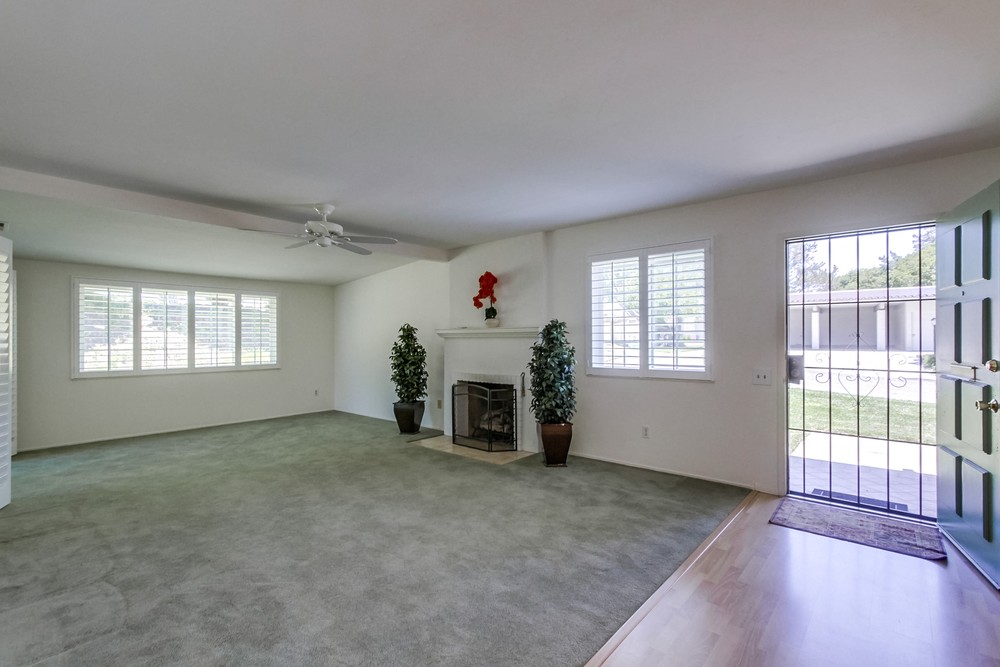 Virtual tour photo 7 of 29 for 16634 Diaz Dr