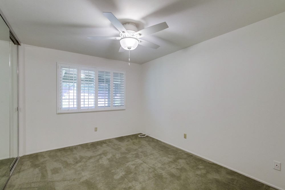 Virtual tour photo 21 of 29 for 16634 Diaz Dr