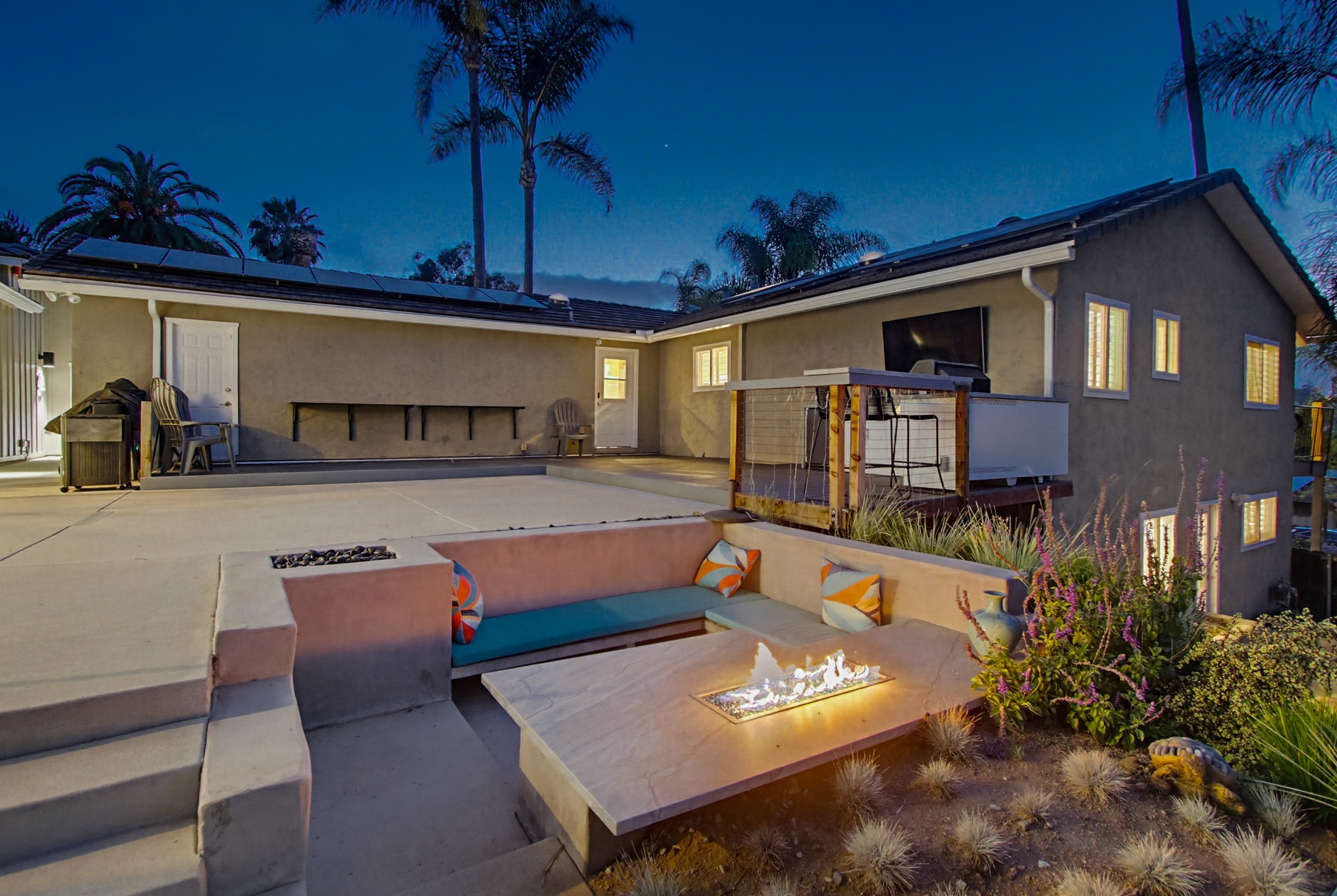 Virtual tour photo 18 of 160 for 1664 Alta Vista Dr