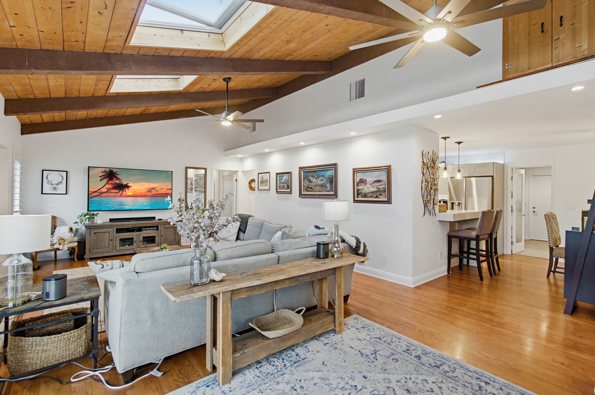 Virtual tour photo 29 of 160 for 1664 Alta Vista Dr
