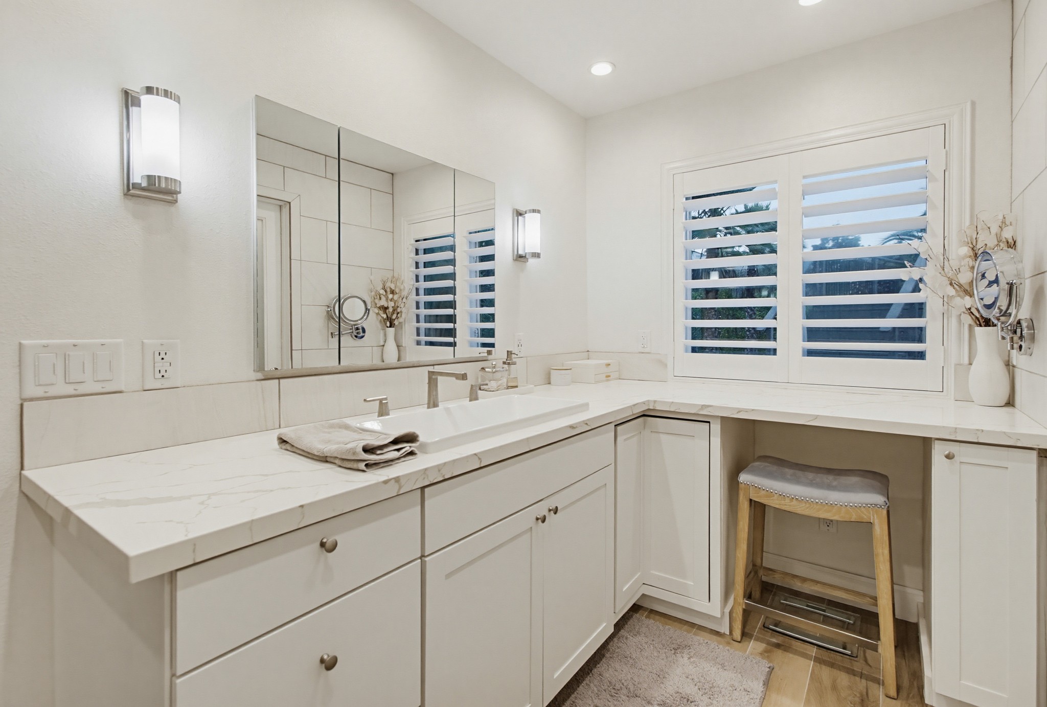 Virtual tour photo 58 of 160 for 1664 Alta Vista Dr