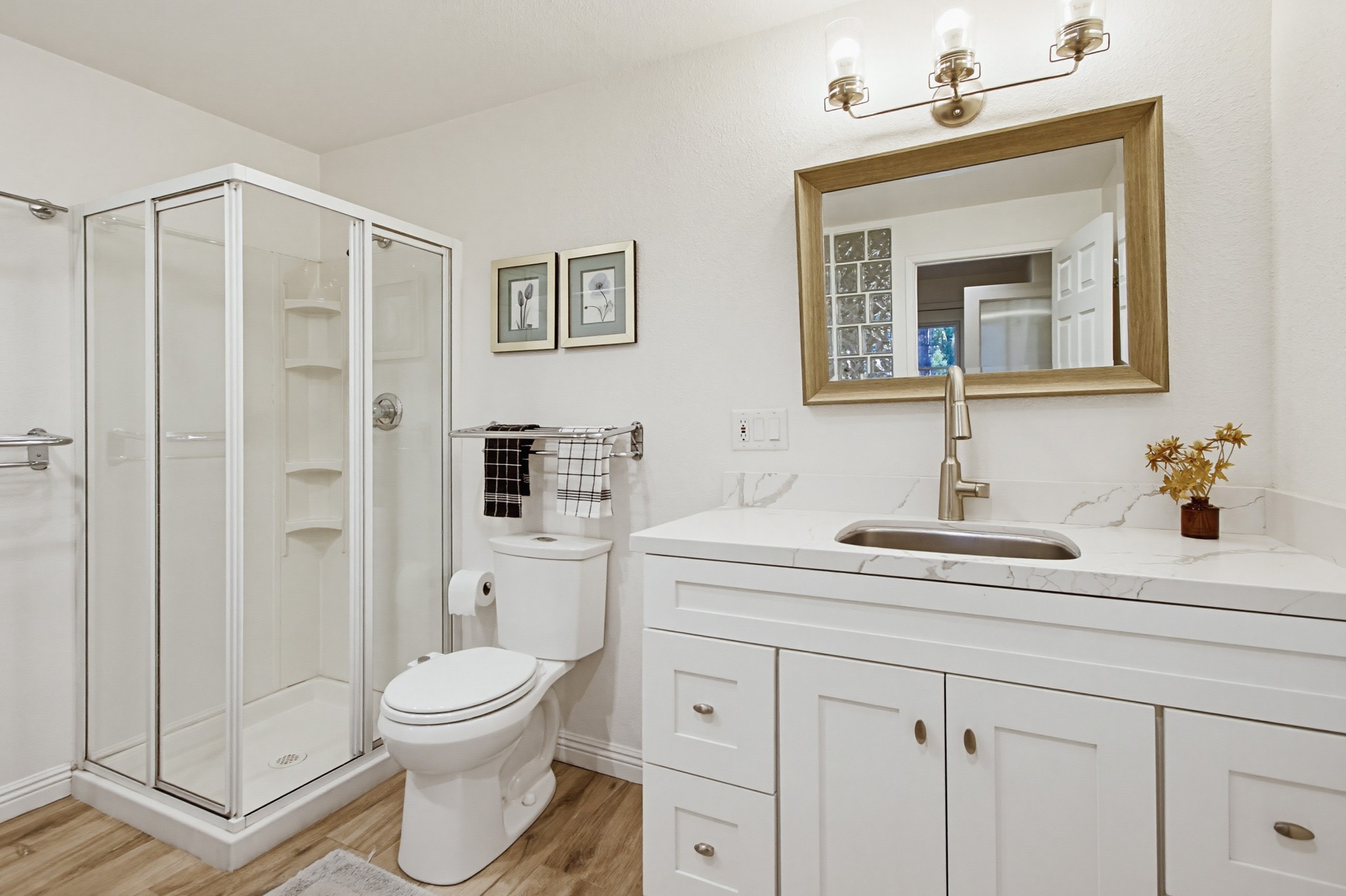 Virtual tour photo 65 of 160 for 1664 Alta Vista Dr