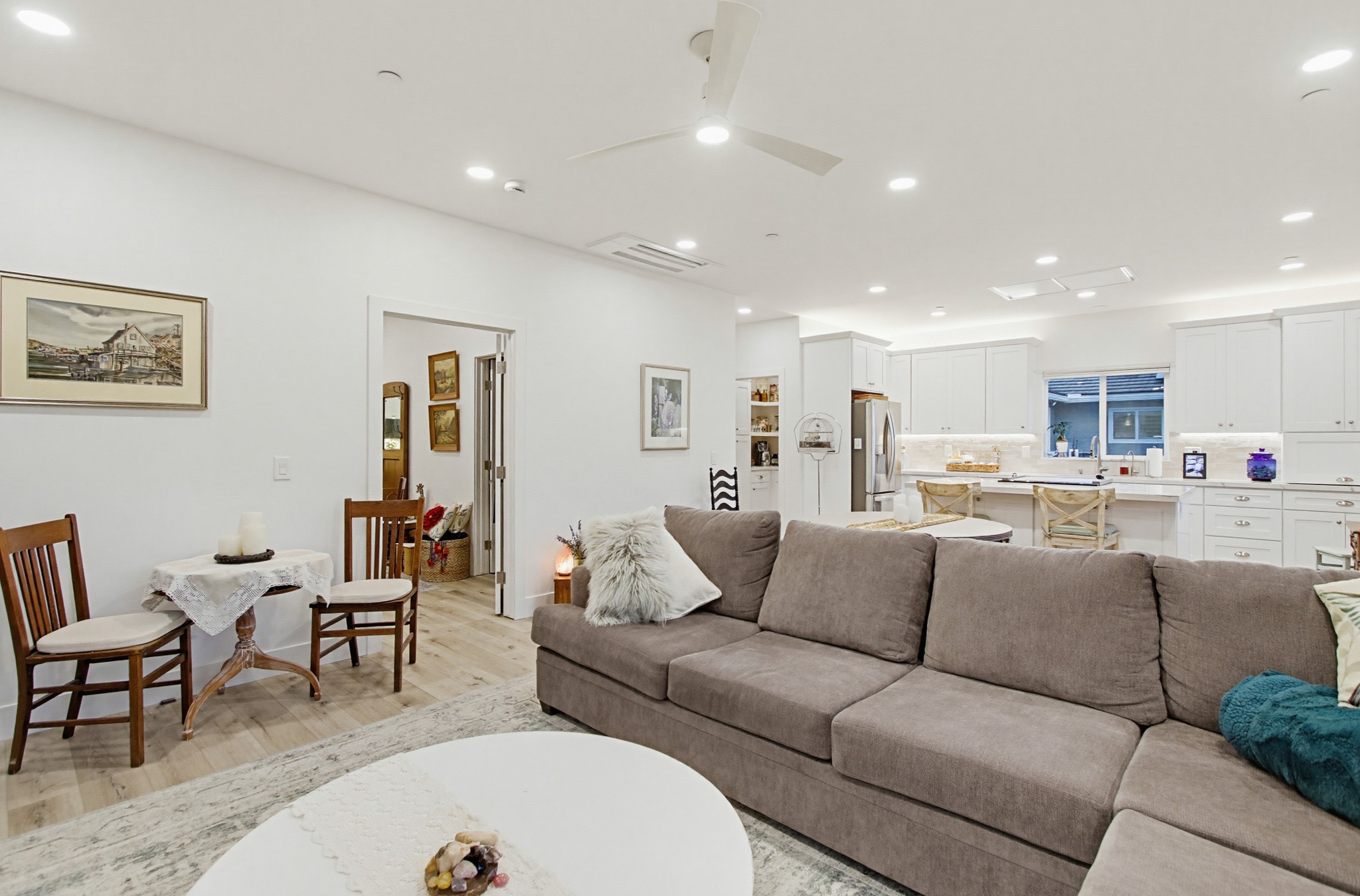 Virtual tour photo 71 of 160 for 1664 Alta Vista Dr