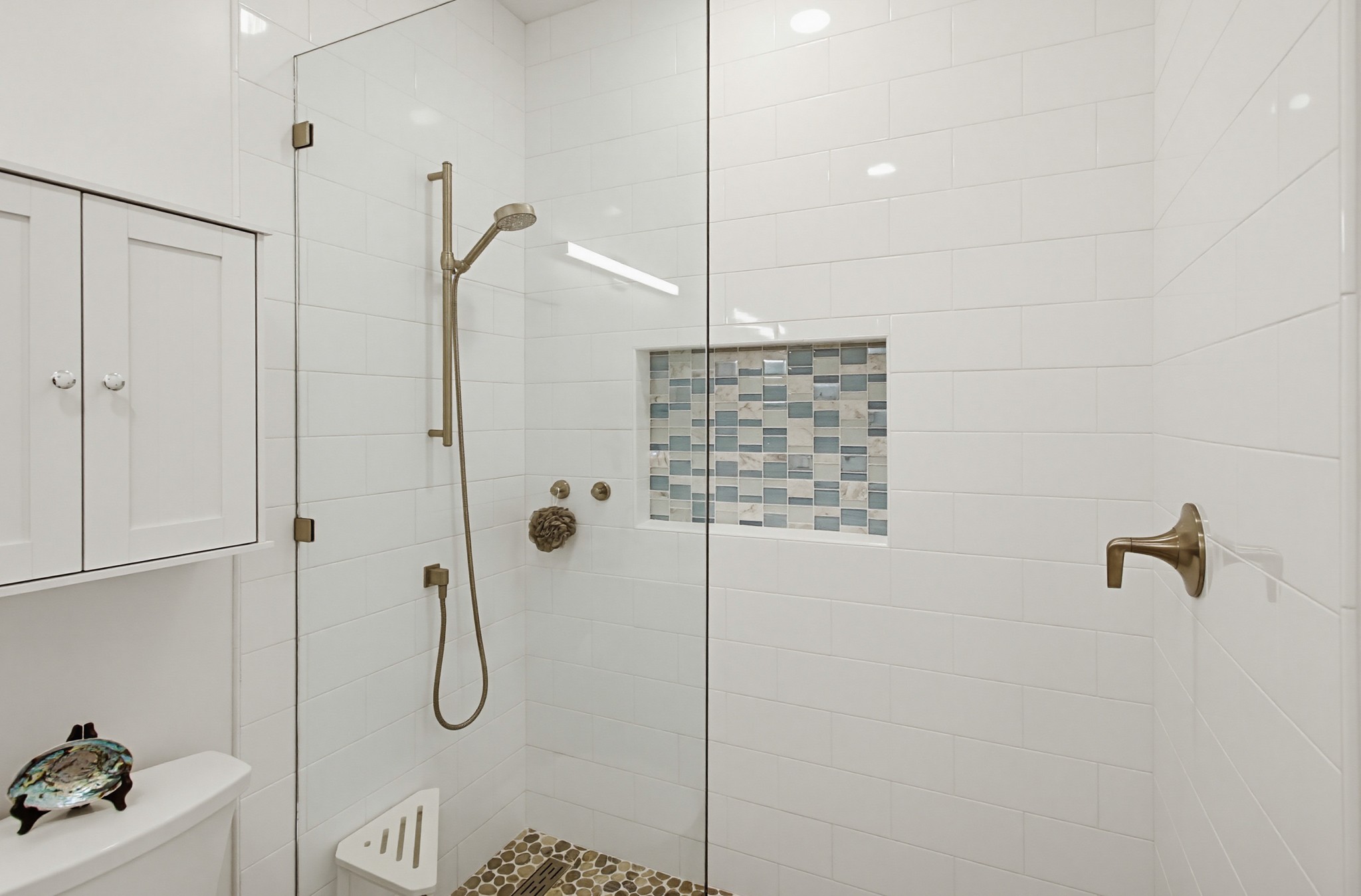 Virtual tour photo 84 of 160 for 1664 Alta Vista Dr