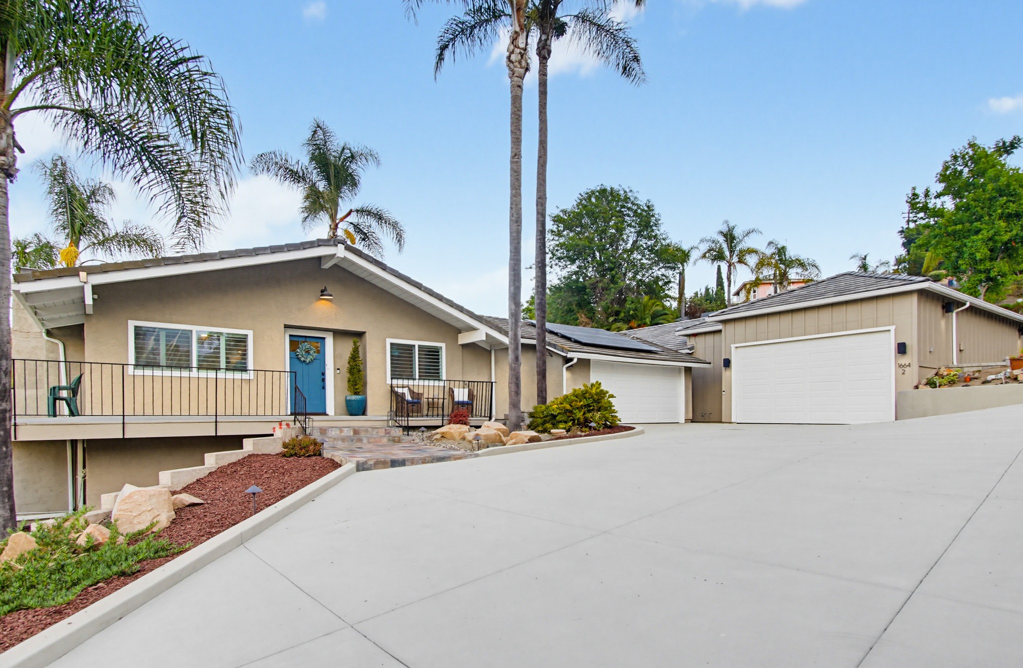 Virtual tour photo 92 of 160 for 1664 Alta Vista Dr