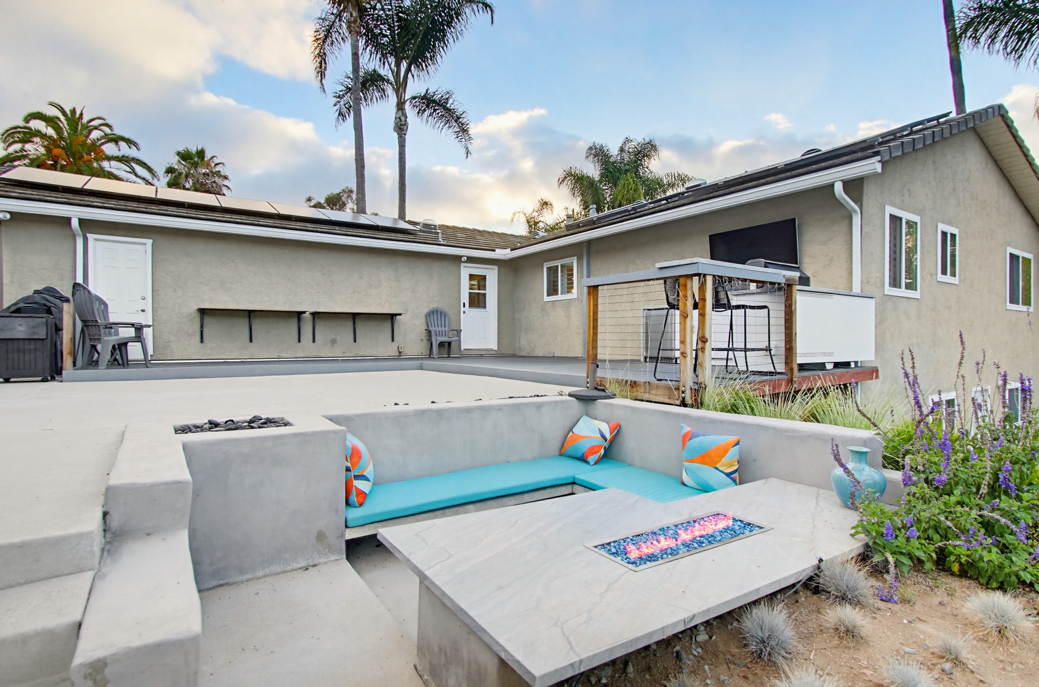 Virtual tour photo 109 of 160 for 1664 Alta Vista Dr
