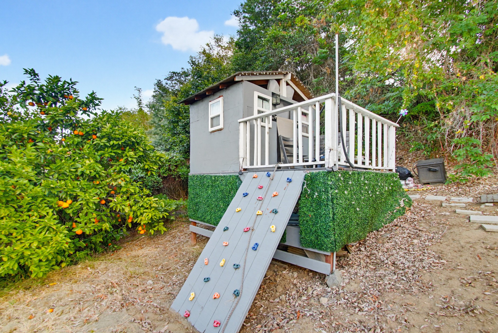 Virtual tour photo 122 of 160 for 1664 Alta Vista Dr