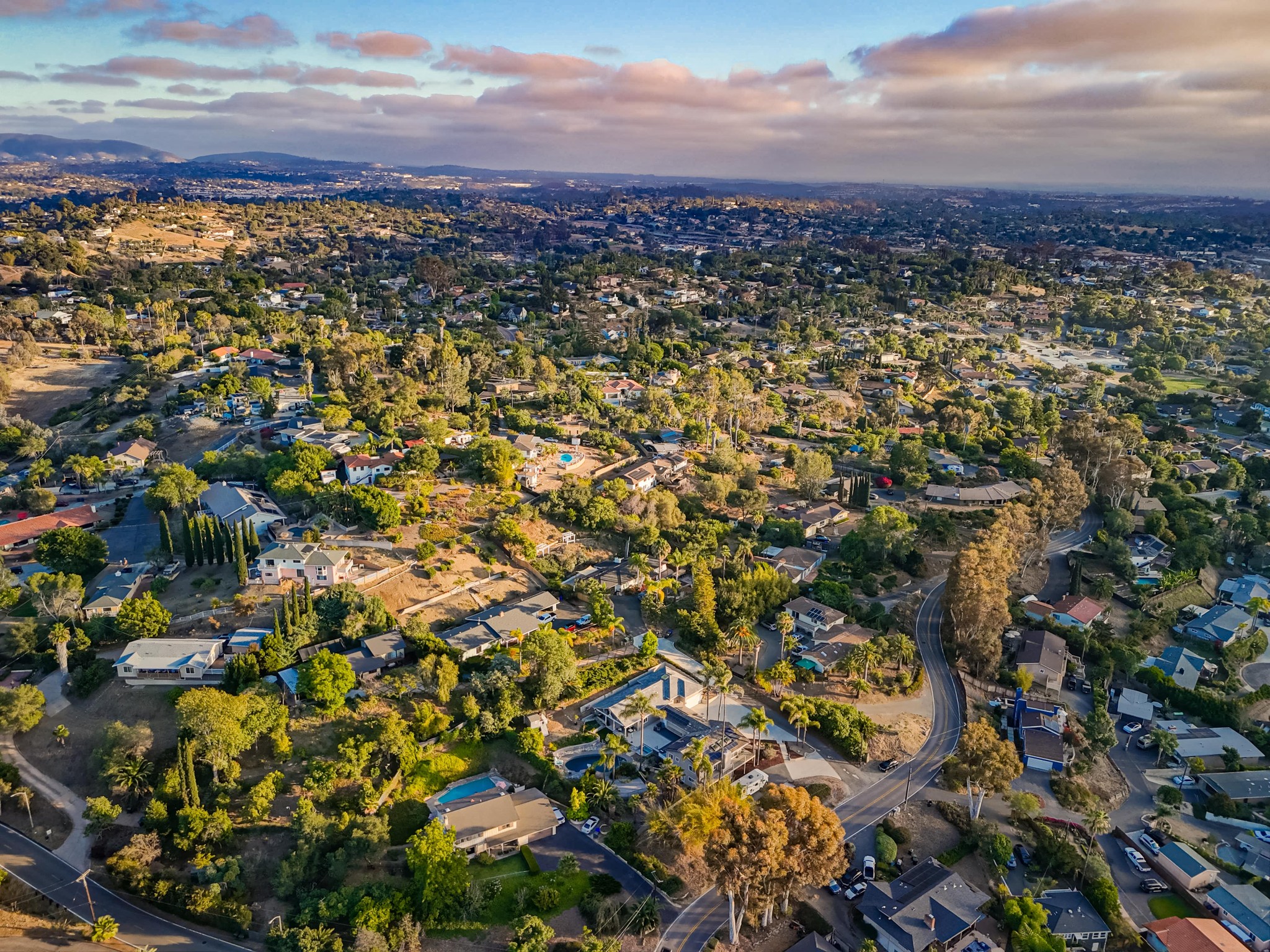 Virtual tour photo 17 of 39 for 1664 Alta Vista Dr