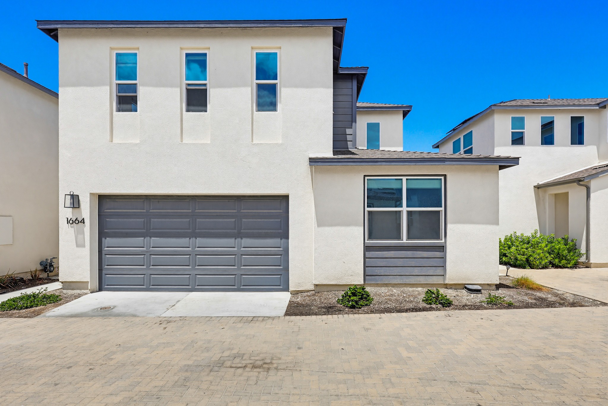 Virtual tour photo 4 of 71 for 1664 Whitmore Lp