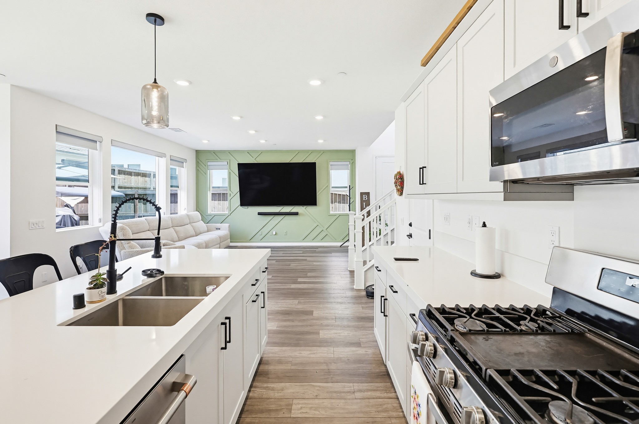Virtual tour photo 24 of 71 for 1664 Whitmore Lp