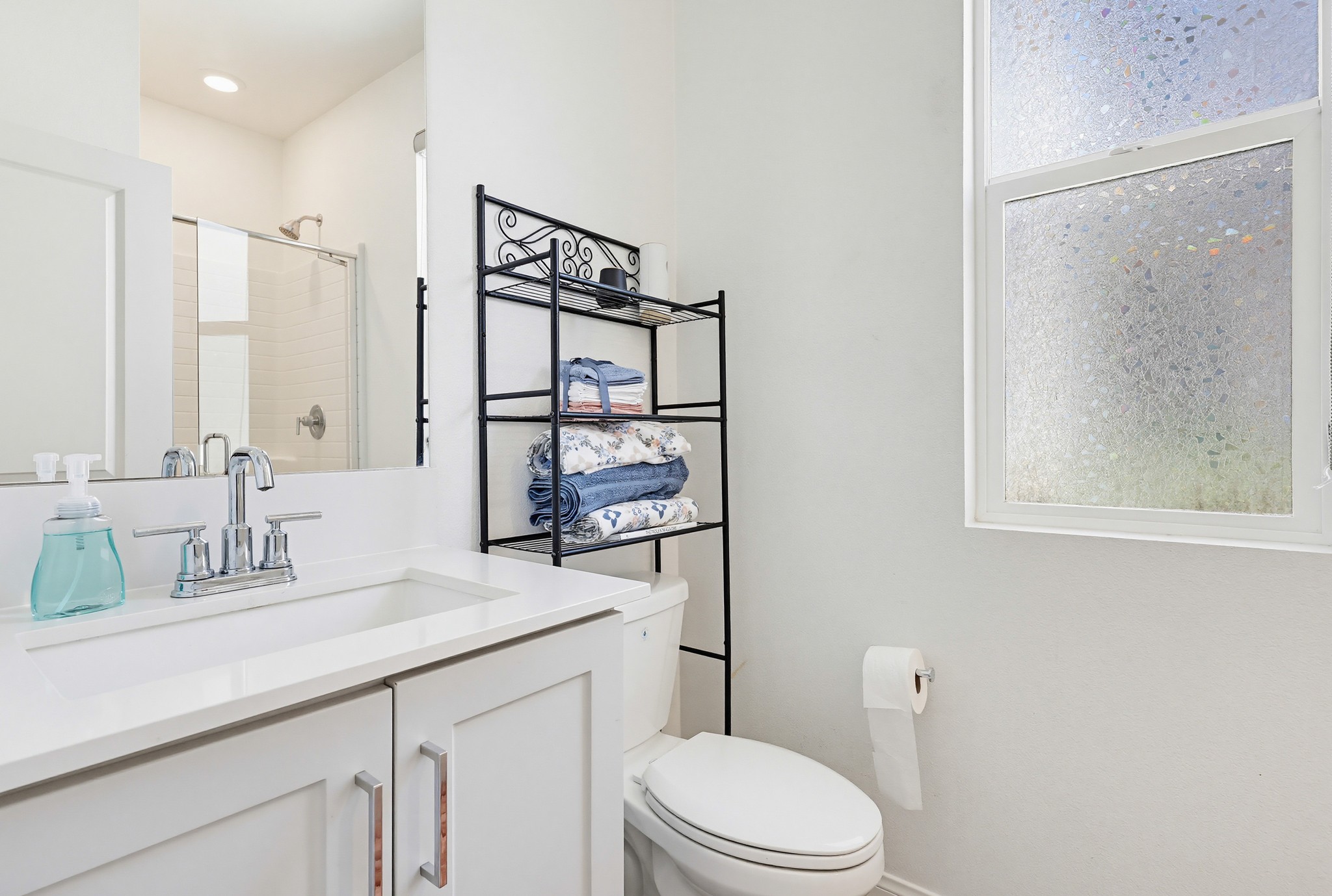 Virtual tour photo 28 of 71 for 1664 Whitmore Lp