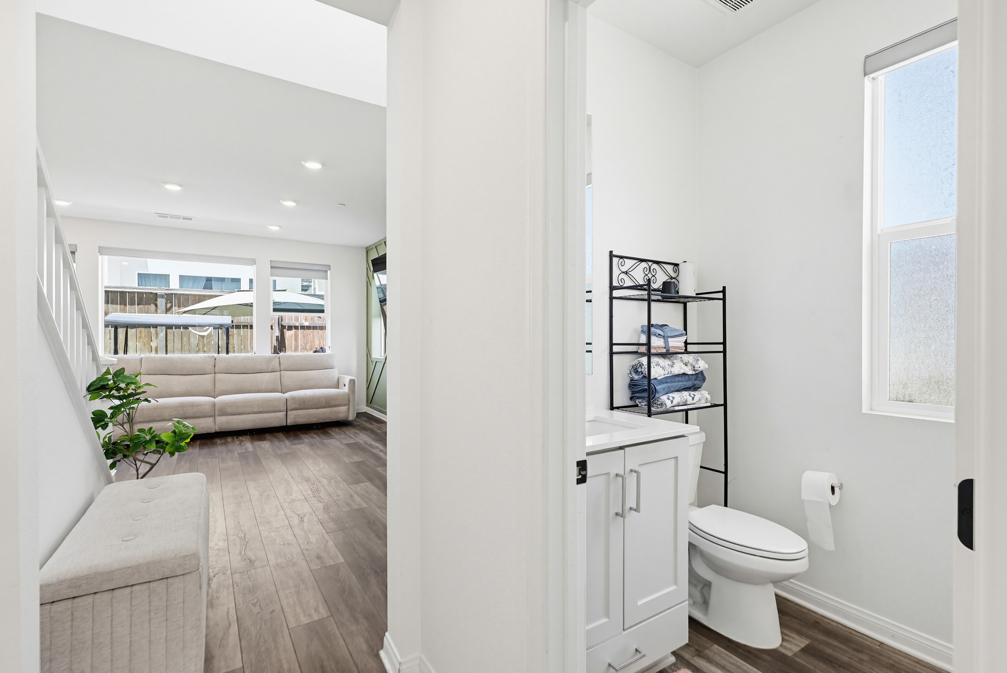 Virtual tour photo 30 of 71 for 1664 Whitmore Lp
