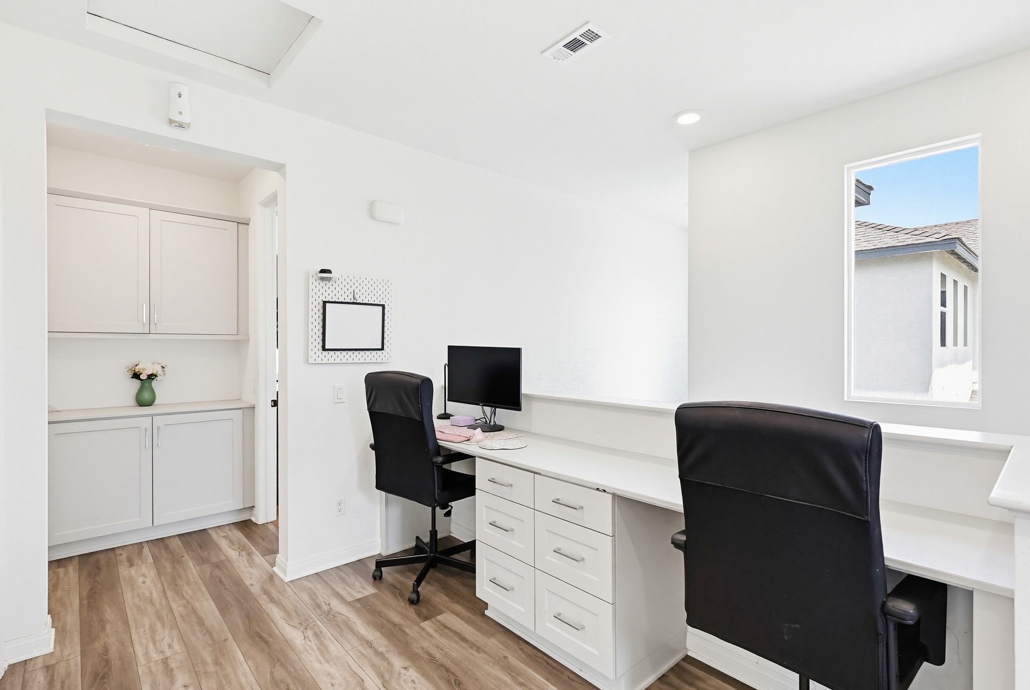 Virtual tour photo 33 of 71 for 1664 Whitmore Lp