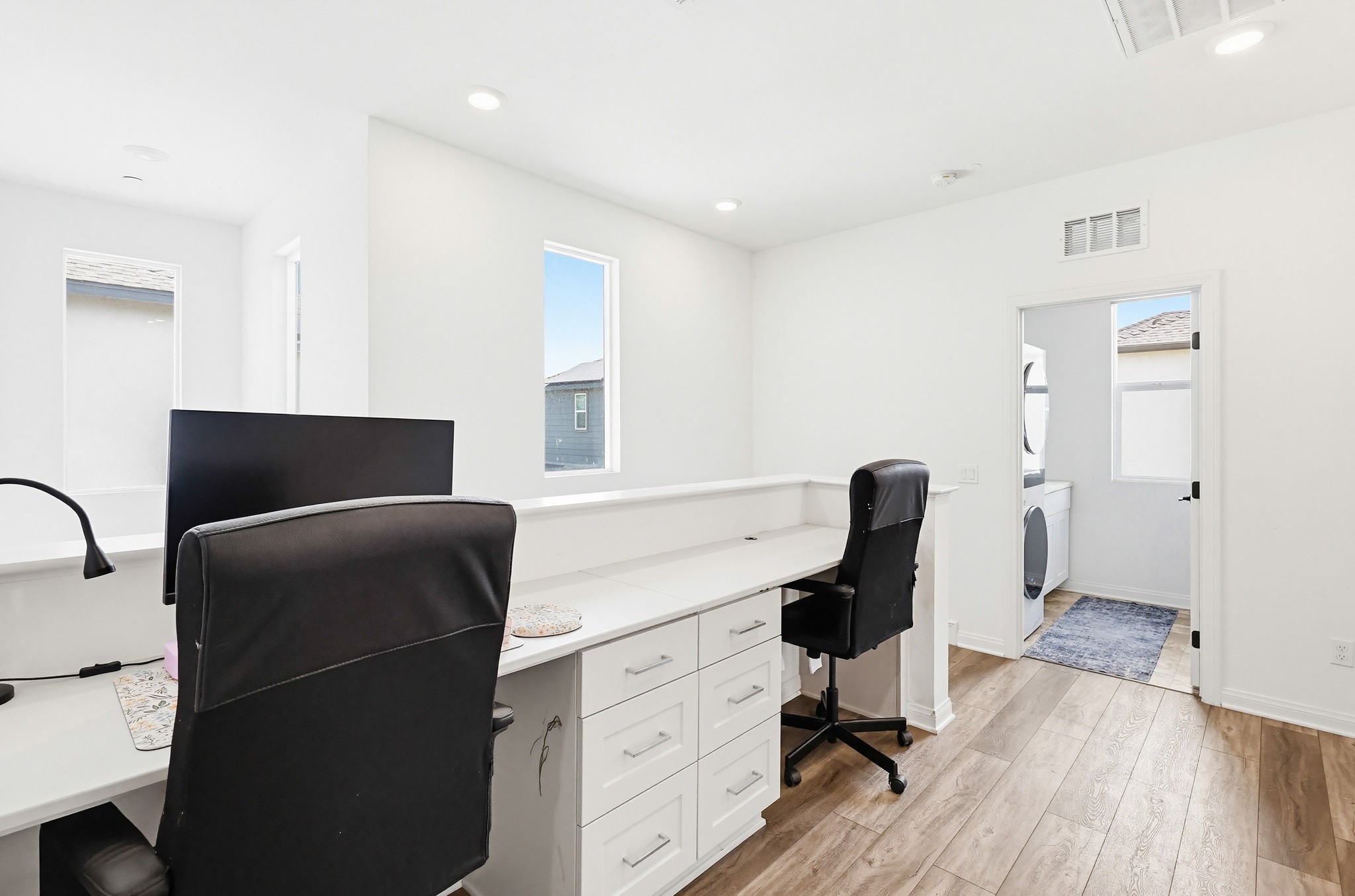 Virtual tour photo 34 of 71 for 1664 Whitmore Lp