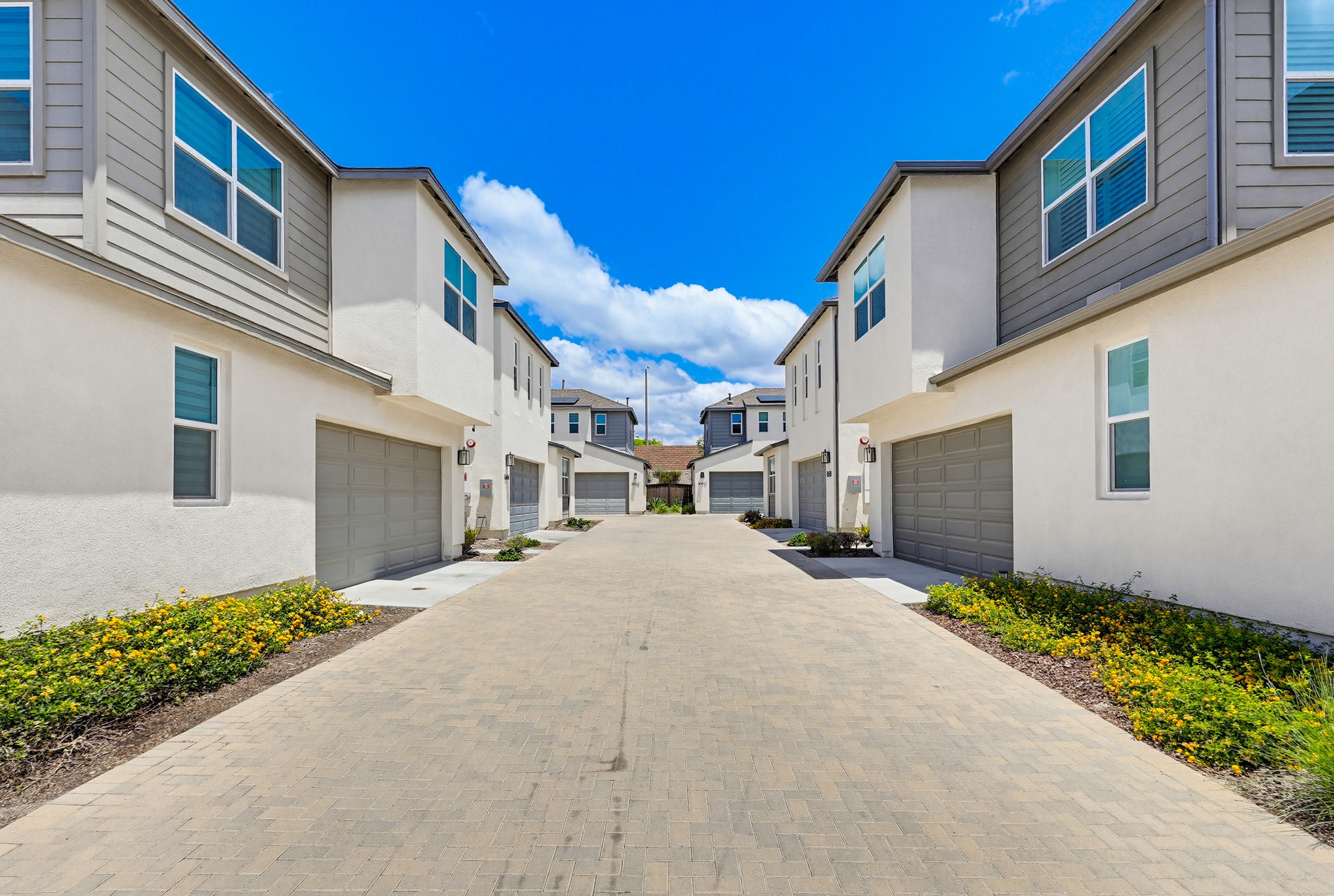 Virtual tour photo 68 of 71 for 1664 Whitmore Lp