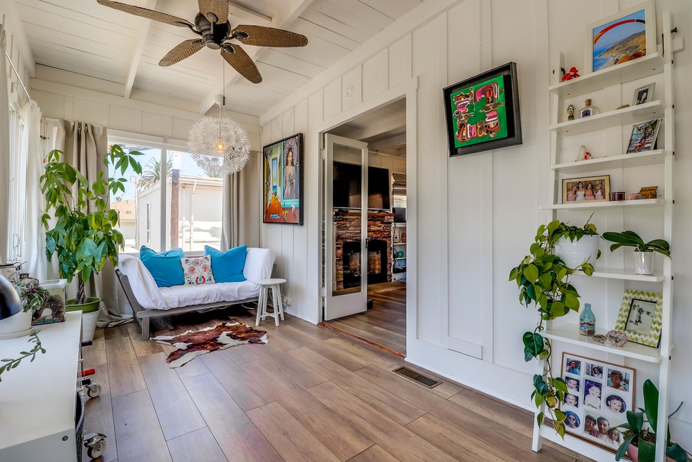 Virtual tour photo 8 of 54 for 1665 Bacon St