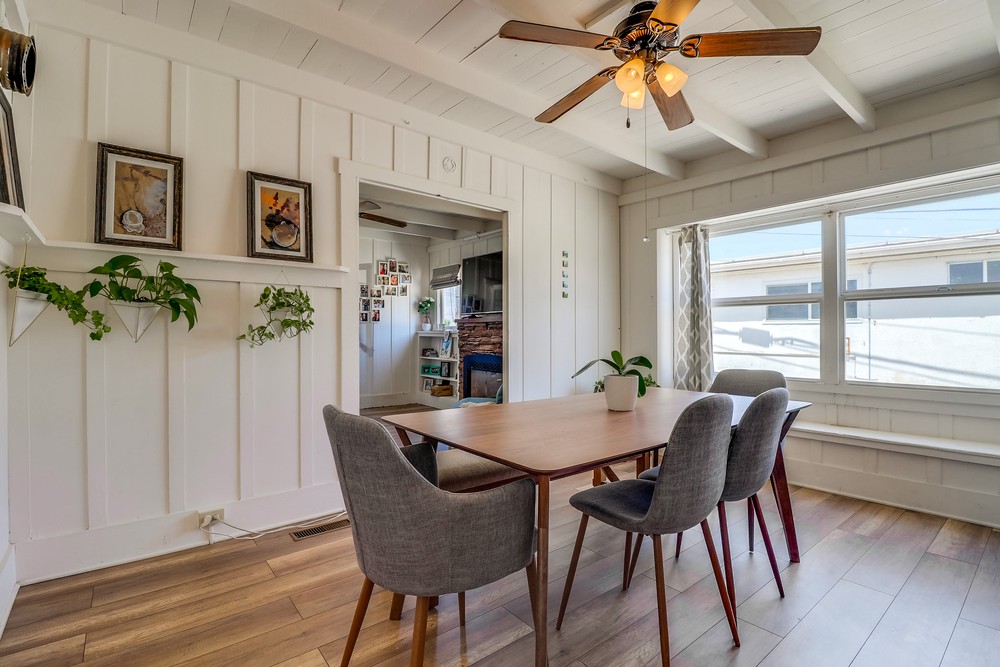Virtual tour photo 11 of 54 for 1665 Bacon St