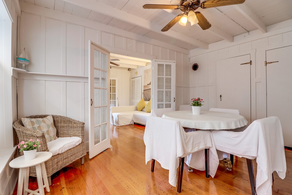 Virtual tour photo 37 of 54 for 1665 Bacon St