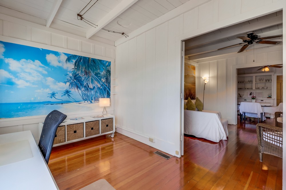 Virtual tour photo 47 of 54 for 1665 Bacon St