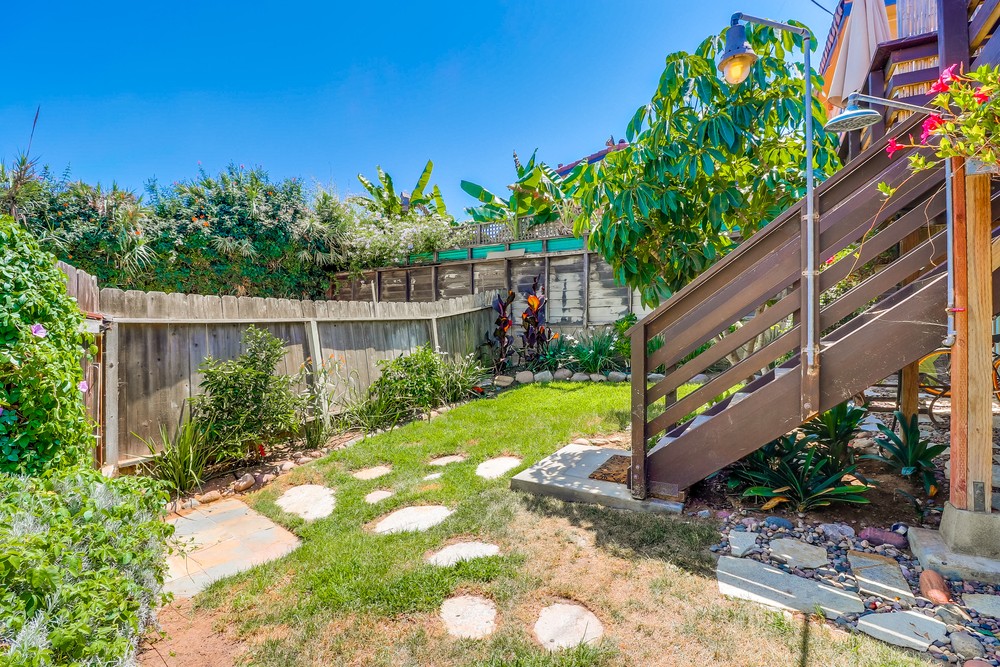 Virtual tour photo 54 of 54 for 1665 Bacon St