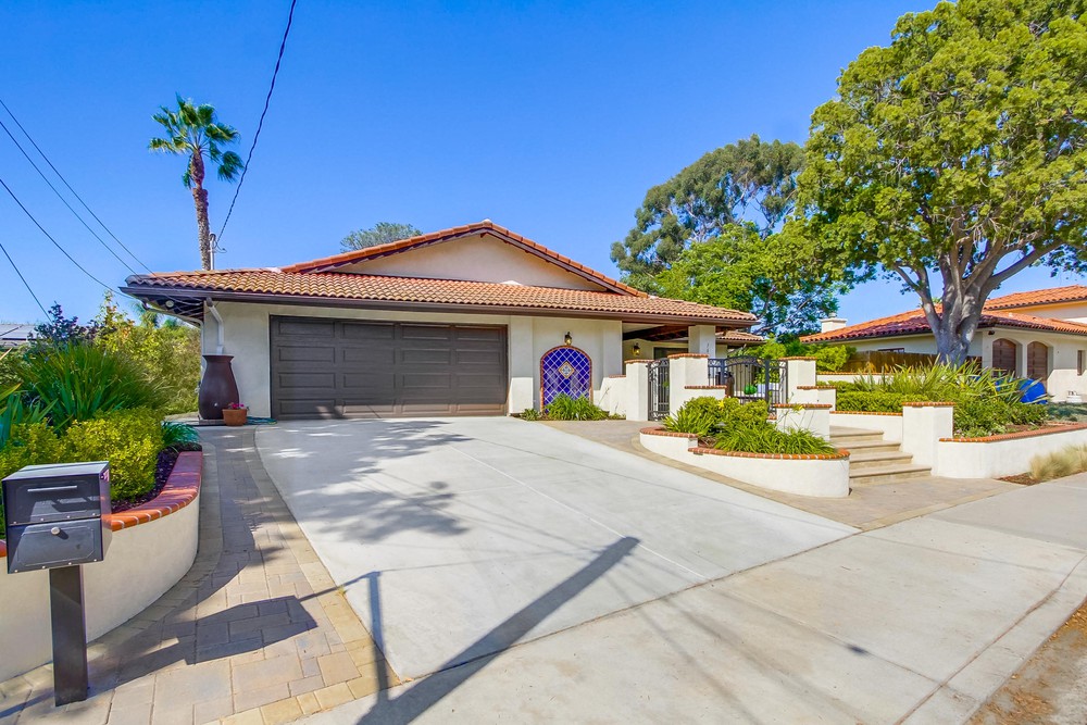Virtual tour photo 4 of 93 for 1665 Los Altos Road