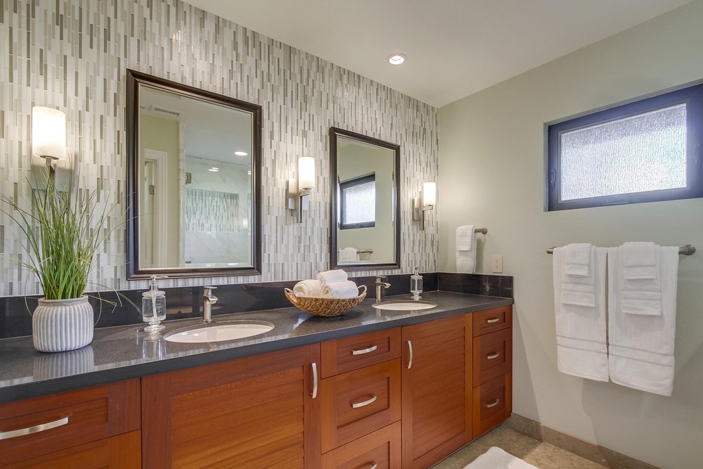 Virtual tour photo 50 of 93 for 1665 Los Altos Road